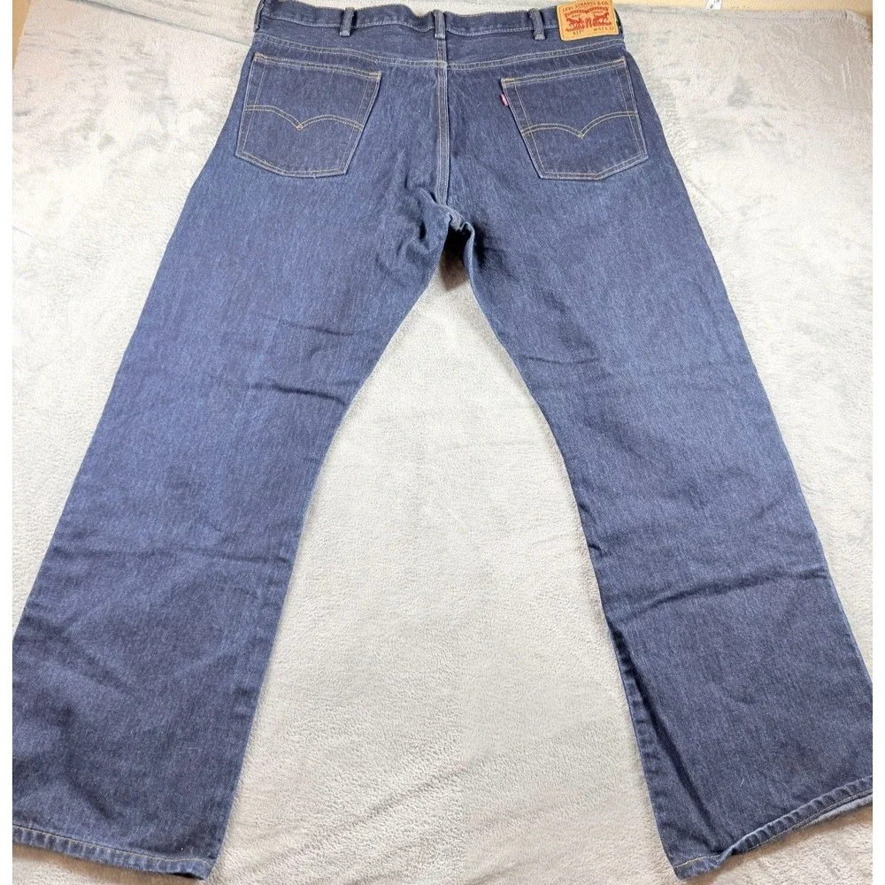Levi's 517 Bootcut Jeans Tag 42x32 Dark Wash Denim